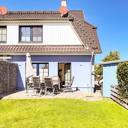 Strandhafer Nyaraló Zingst