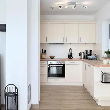 Strandhafer Nyaraló Zingst